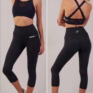 NWT GYMSHARK Fusion Cropped Leggings Black